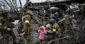 La sinistra e il sentimento anti-Usa: da dove viene l’ambiguità sulla Russia di Putin