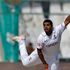 Un adolescente diventa il più giovane giocatore di cricket d’Inghilterra e prende una wick al debutto