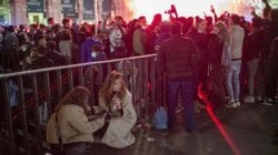 Violenze di Capodanno in piazza Duomo a Milano, quattro nuovi arresti: “Barriera umana per aggredire”
