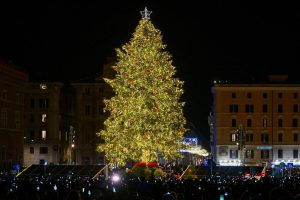 Breaking news: L’Italia si illumina con decorazioni natalizie a energia solare e a pedali – Forbes