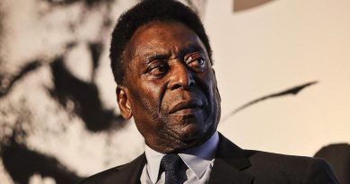Pelé, peggiorano le sue condizioni di salute: “Disfunzione renale e cardiaca”