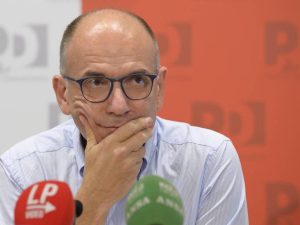 Il Qatargate affossa il Pd: il sondaggio choc per i dem