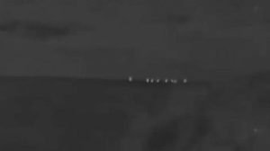 Militari russi sorpresi nella notte dagli infrarossi e bombardati: sembra un videogioco, è realtà