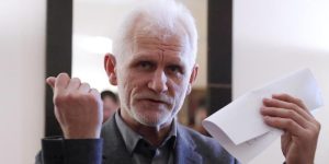 In Bielorussia è iniziato il processo contro Ales Bialiatski, vincitore del premio Nobel per la Pace nel 2022