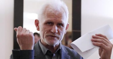 In Bielorussia è iniziato il processo contro Ales Bialiatski, vincitore del premio Nobel per la Pace nel 2022