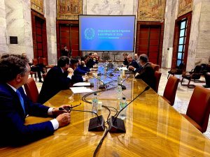 “Dazn rimborserà gli abbonati” dopo Inter-Napoli. Incontro decisivo al Ministero