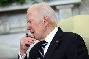 I Democratici camminano su una linea sottile con la debacle dei documenti di Biden
