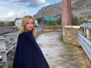 “È un giorno di festa”. Meloni a Palermo per l’arresto di Messina Denaro