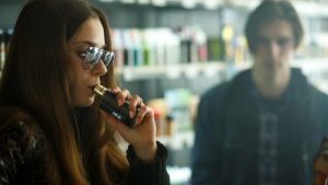 Breaking news: L’Italia vieta il vaping in ambienti chiusi – EURACTIV.com – EURACTIV