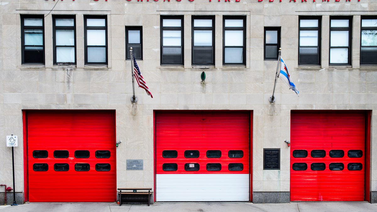 Breaking news: Coppia di anziani gravemente ferita in un incendio a Little Italy – NBC Chicago