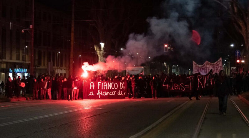 Il medico del detenuto anarchico Cospito: “Siamo sull’orlo del precipizio. La situazione può degenerare”