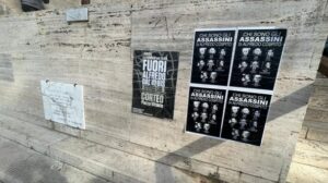 Sapienza occupata, scritte e manifesti: ”Ecco gli assassini di Cospito”