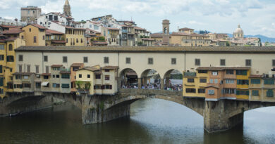 Breaking news: Turista californiano multato per aver attraversato un ponte medievale in Italia – WRIC ABC 8News
