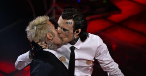 A Sanremo secondo molti è andata in onda la trasgressione. Solo che nessuno sa bene cosa sia