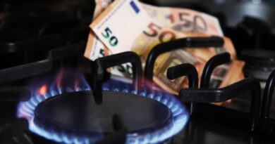 Bollette, ecco quanto si risparmia con il gas a 50 euro