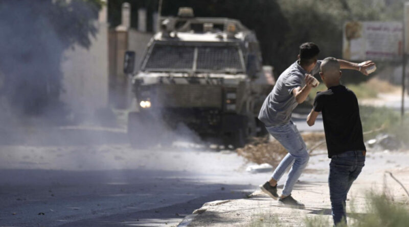 Palestina, morto il sedicenne ferito due settimane fa dall’esercito israeliano a Nablus