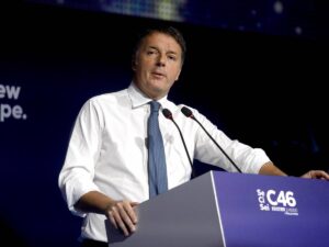 Renzi scarica Schlein: “Sarà cruenta lotta con Conte”