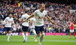 Premier: Salah sbaglia un rigore, Liverpool ko. LIVE: Chelsea e Tottenham avanti. Poi tocca al City