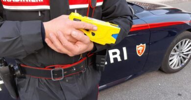 Taser, da un anno in uso alle forze dell’ordine. Ecco come ha funzionato