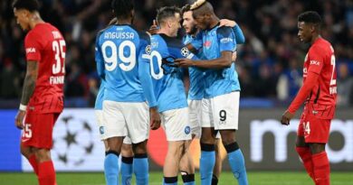 Napoli-Eintracht, le pagine di CM: Spalletti scrive la storia, air-Osimhen vola, Lobotka disegna calcio