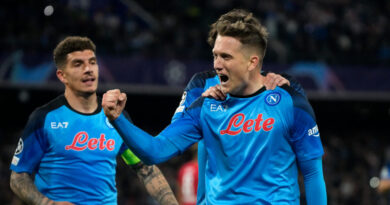 Il Napoli nella storia: batte 3-0 l’Eintracht ed è per la prima volta ai quarti di Champions