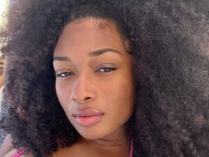 I migliori Instagram di bellezza: Megan Thee Stallion, Selena Gomez e altre ancora