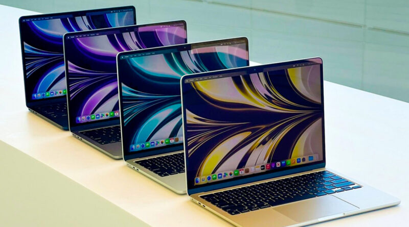 MacBook Air e Pro a prezzi da non perdere su Amazon nel weekend. Si parte da 899€!