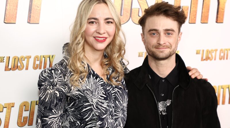 Daniel Radcliffe e la compagna di lunga data Erin Darke aspettano il primo figlio