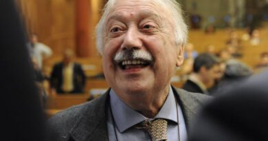 Giornalismo, è morto Gianni Minà