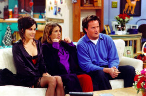 Jennifer Aniston si lamenta della generazione che trova ‘Friends’ “offensivo”