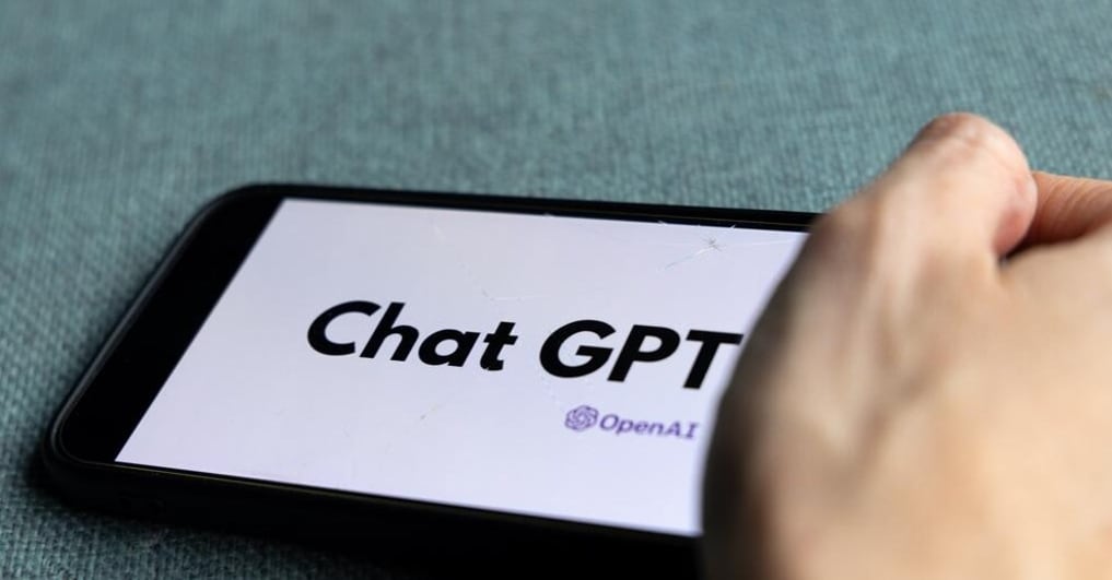 Intelligenza artificiale, il Garante per la protezione dei dati personali blocca ChatGPT