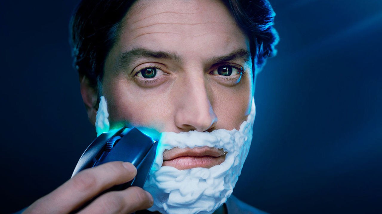 Dal mouse che ti fa la barba alla ventola comandata dall’AI… alcuni dei migliori pesci d’aprile hardware