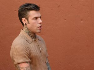 Fedez e la sua nave Ong: il vero obiettivo dietro l’annuncio del rapper