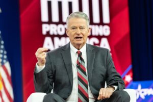 L’Idaho criminalizza chi aiuta una minorenne ad abortire senza il consenso dei genitori, anche se la minorenne è stata violentata dal proprio genitore