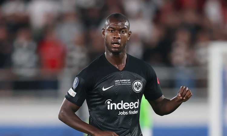 Roma, non solo Aouar: c’è un primo accordo per N’Dicka