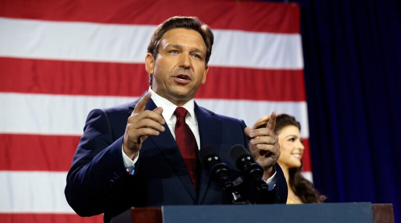 I sostenitori di Ron DeSantis lo esortano a lanciarsi al più presto nella corsa per il 2024, mentre i numeri dei sondaggi del ragazzo del budino si riducono a zero