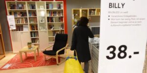 Ikea sta riprogettando alcuni mobili per abbassare i costi