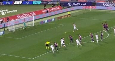 Juventus, lo strano rigore col saltello di Milik facilmente parato da Skorupski