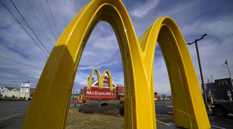 Gli ispettori del lavoro Usa trovano due bambini di 10 anni impiegati in un McDonald’s fino alle 2 del mattino