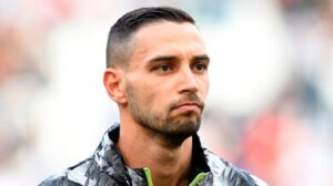 De Sciglio operato al ginocchio: il comunicato ufficiale della Juventus