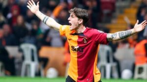Incredibile Zaniolo, rosso dopo 6 minuti. Galatasaray ok con doppio Icardi