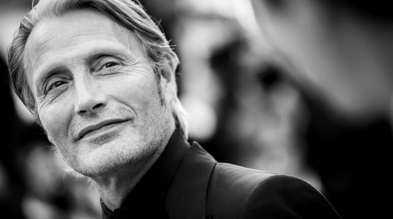 Mads Mikkelsen sul suo Indiana Jones che invecchia: “Sento un odore di plastica”