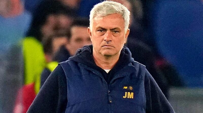 Juventus, Mourinho: “Validità del campionato è compromessa. Dispiace per Allegri e i calciatori”