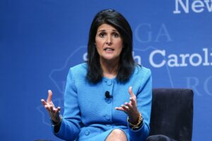 Nikki Haley lamenta la difficoltà di far passare il divieto di aborto a livello nazionale