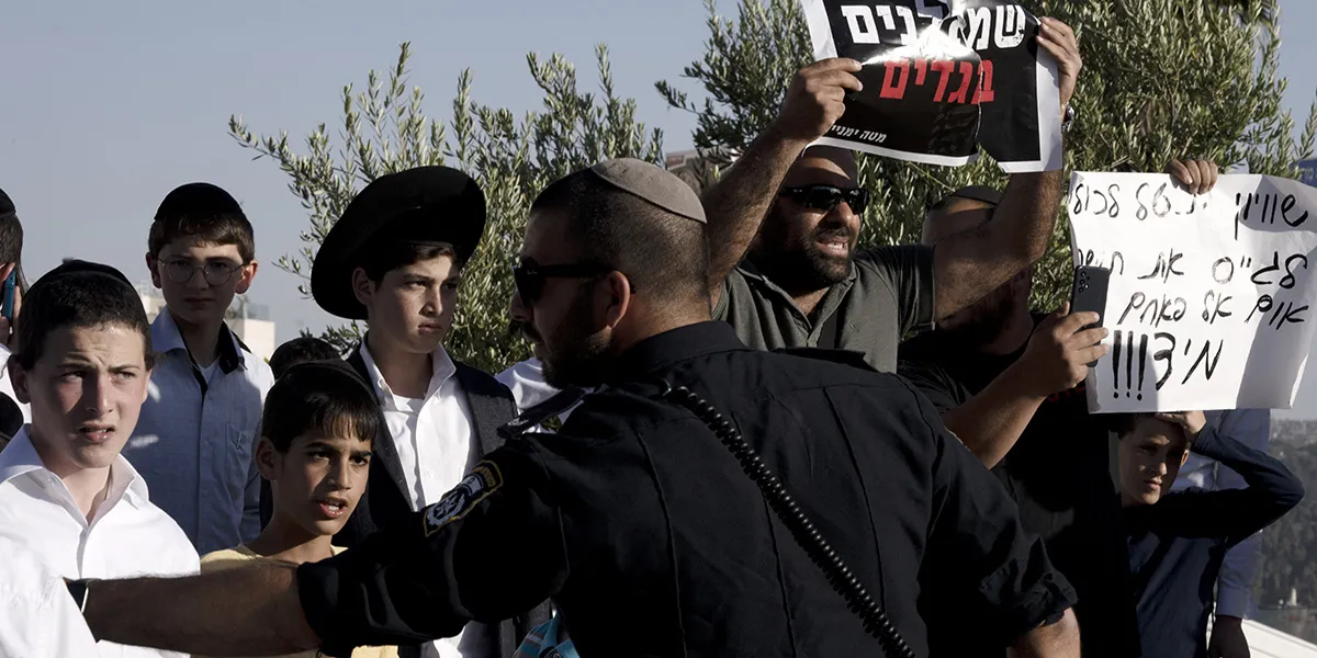 Il governo israeliano ha approvato nuovi privilegi per gli ultraortodossi