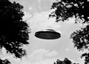 Perché il New York Times, il Washington Post e Politico non hanno pubblicato un rapporto apparentemente bomba sugli UFO?