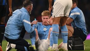 Infortunio per De Bruyne, esce al 35′ di City-Inter. Per il belga le finali sono una maledizione