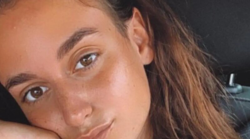La hostess Ilaria De Rosa, arrestata in Arabia Saudita a maggio, è stata condannata a 6 mesi di carcere