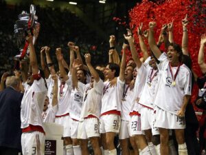 Trent’anni di “modello Milan”: dirigenti, allenatori, atleti uniti come una famiglia