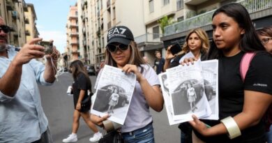 Bambina scomparsa a Firenze, scoperta una nuova telecamera vicino al cortile. I genitori di Kata assumono l’ex capo del Ris